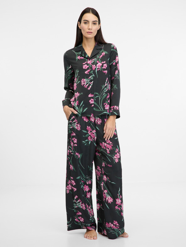 Orsay Cămașă de noapte neagră din satin pentru femei ORSAY