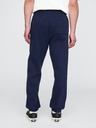 GAP Pantaloni Gap Athletic GAP