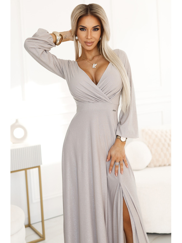 numoco NELA Rochie lungă lucioasă cu gât rotund, mâneci lungi și crăpătură pe picior Numoco