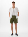 GAP Pantaloni scurți din in GAP