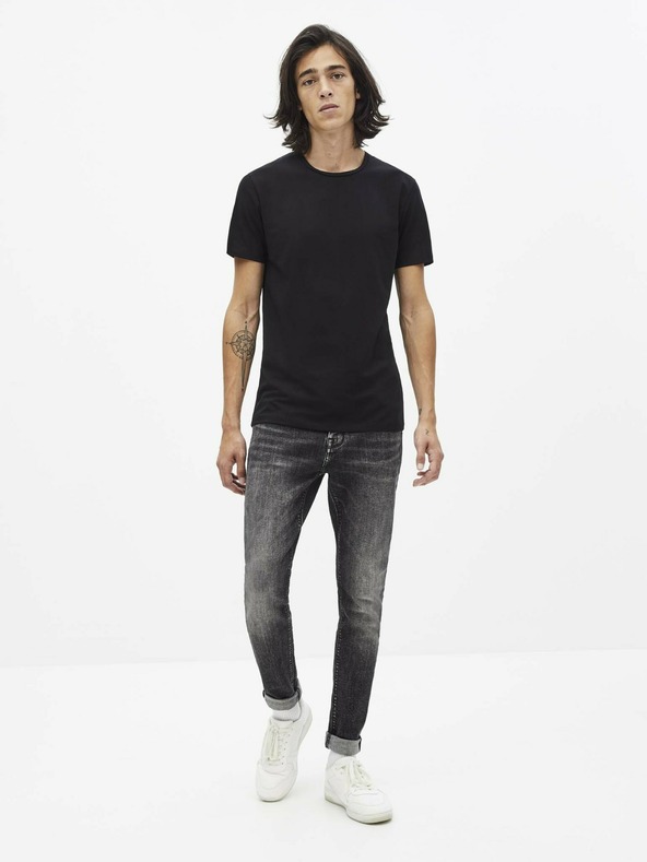 Celio Neunir Tricou