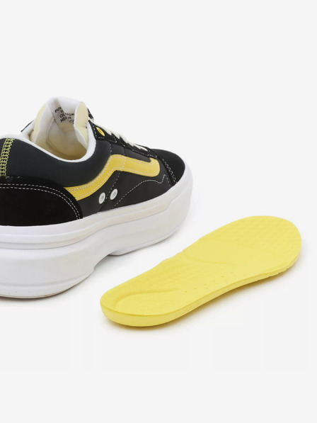 Vans Adidași cu platformă VANS UA Old Skool Overt CC negri pentru femei