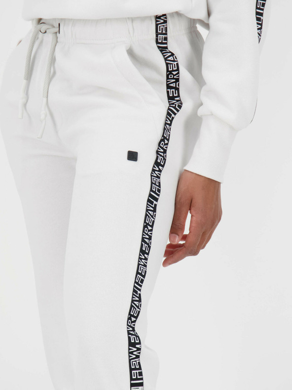 Alife and Kickin Hanorac alb pentru femei cu rever Alife and Kickin