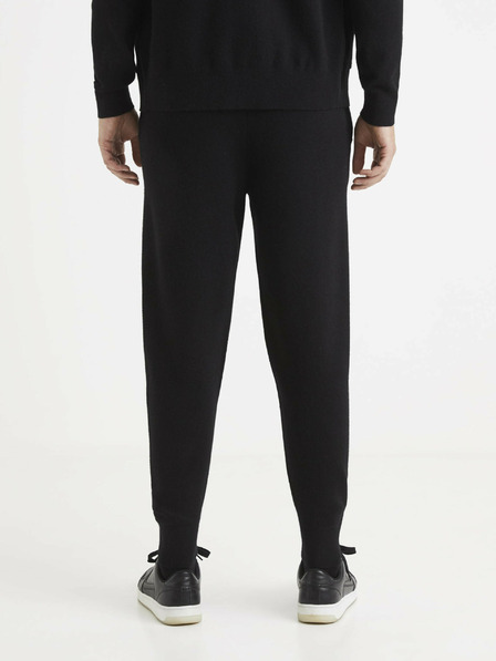 Celio Pantaloni de trening GAP
