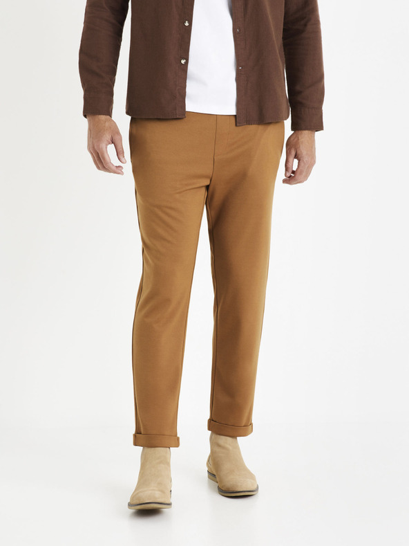 Celio Pantaloni de trening maro pentru bărbați Celio Coventi