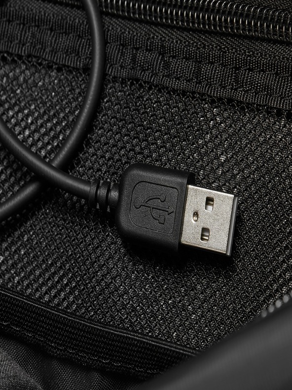 Hedgren Bărbați negru Hedgren Tube Kidney