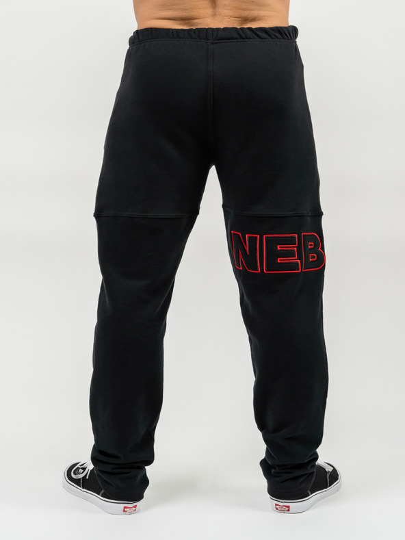 Nebbia Pantaloni de trening largi cu buzunare COMMITMENT 705