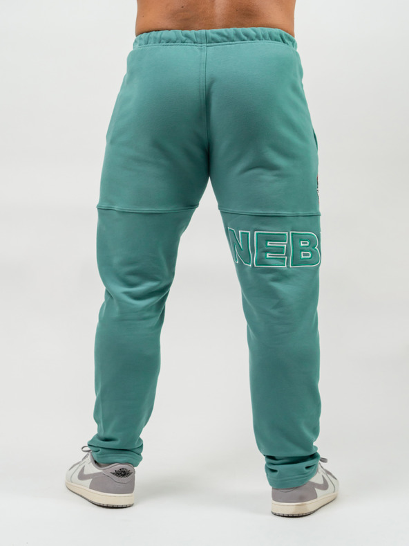 Nebbia Pantaloni de trening largi cu buzunare COMMITMENT 705