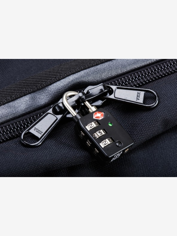 CabinZero Military 44L Absolute Black Rucsac