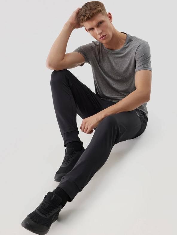 4F Pantaloni sport cu uscare rapidă pentru bărbați 4F