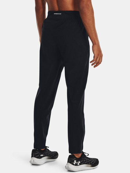 Under Armour Pantaloni sport bărbați Under Armour UA OUTRUN THE STORM PANT