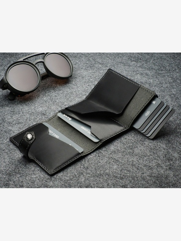 Pularys Portofel din piele pentru bărbați Pularys Hiker Black 211114101