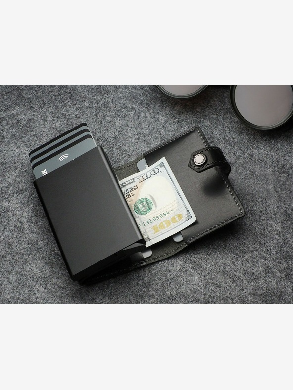 Pularys Set cadou portofel și breloc din piele pentru bărbați Pularys Hiker negru 211314101