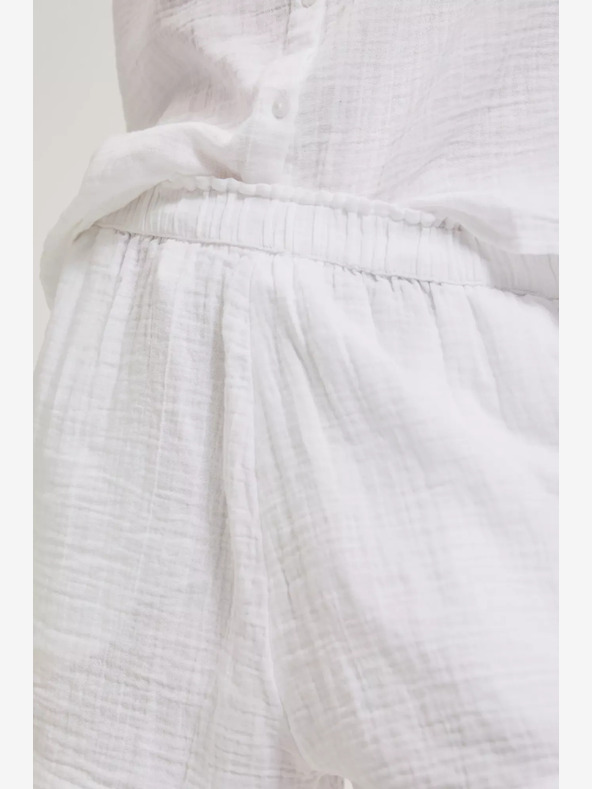 Moodo Pantaloni scurți Moodo albi pentru femei