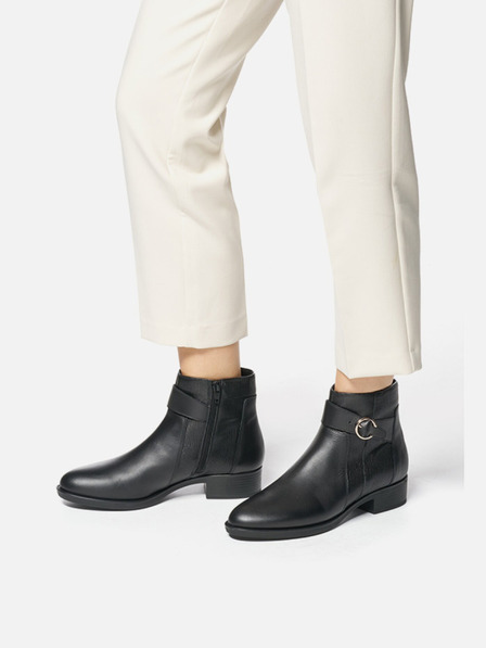 Geox Cizme de gleznă Geox Felicity negre pentru femei