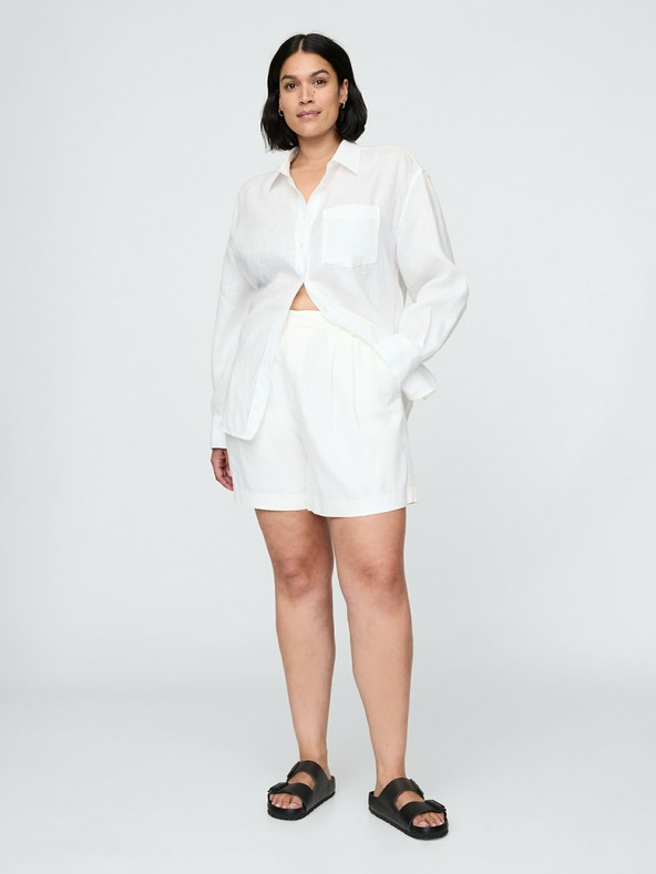 GAP Pantaloni scurți din in GAP