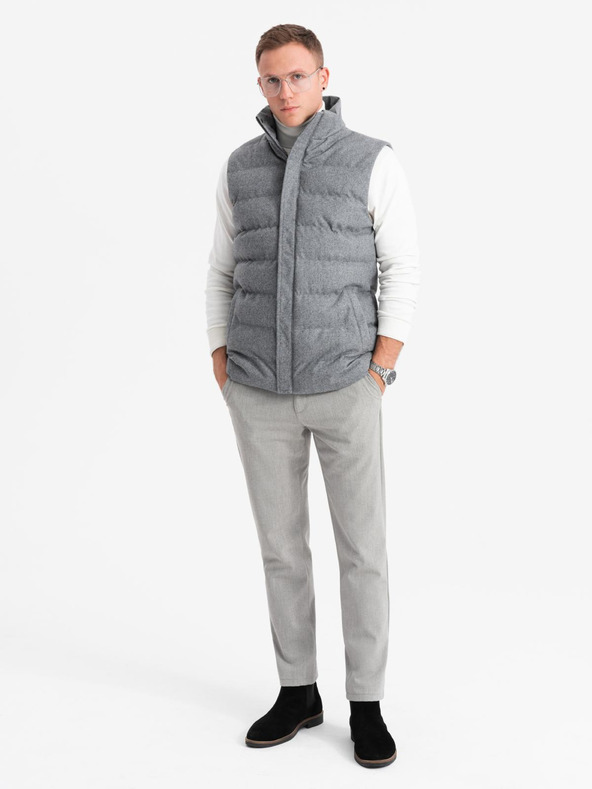 Ombre Clothing Vestă matlasată Ombre Clothing pentru bărbați