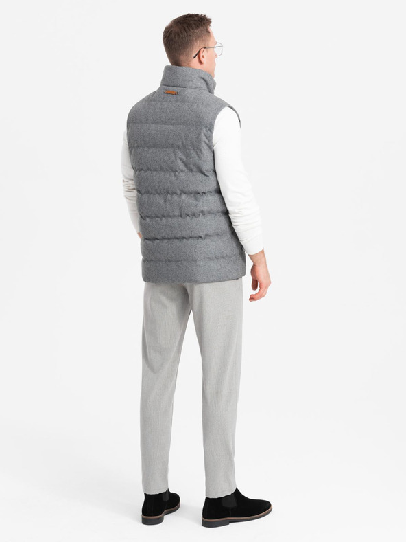 Ombre Clothing Vestă matlasată Ombre Clothing pentru bărbați