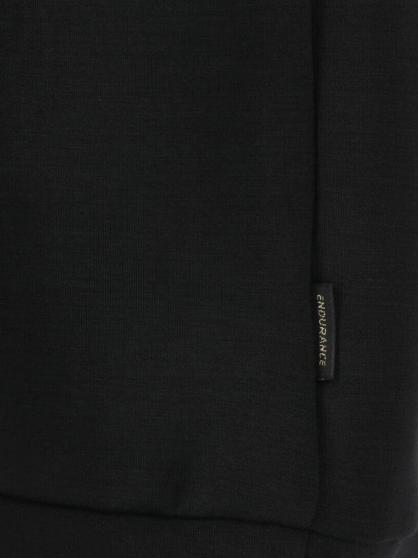 Endurance Fete Endurance Timmia Jr.