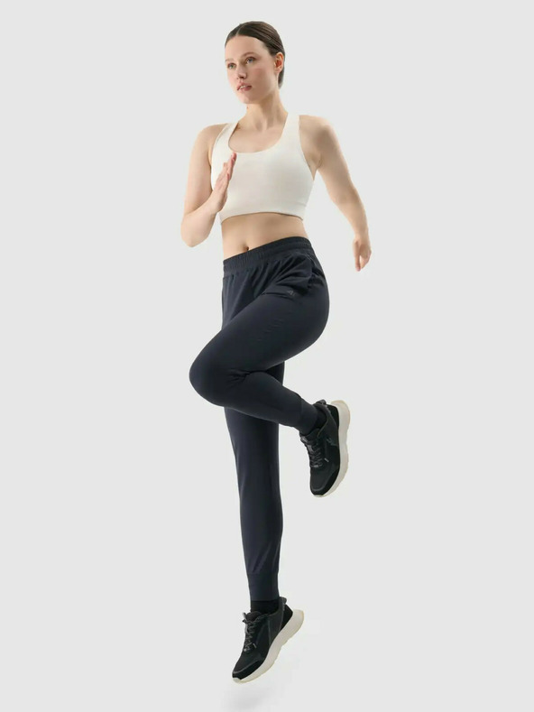 4F Pantaloni sport pentru femei 4F