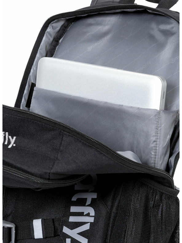 Meatfly Rucsac Meatfly Basejumper Black 22 L + PENAR GRATUIT | Negru | Volum 22 L