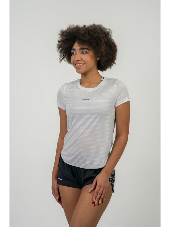 Nebbia Tricou FIT Activewear "Airy" cu logo reflectorizant 438 Nebbia