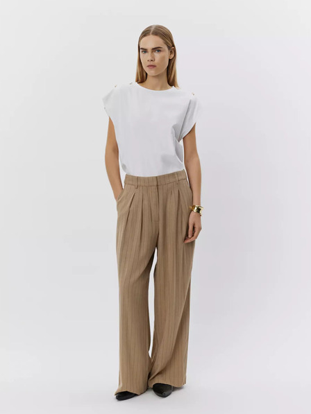 Sofie Schnoor Pantaloni dungați maro, pentru femei Sofie Schnoor