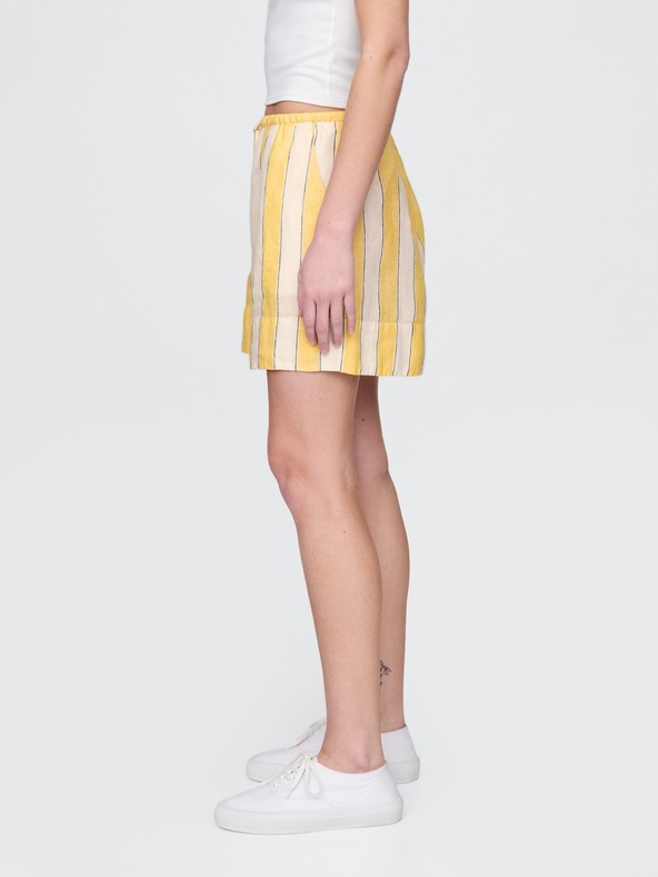 GAP Pantaloni scurți din in GAP