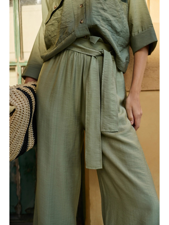 Moodo Pantaloni măslini pentru femei Moodo