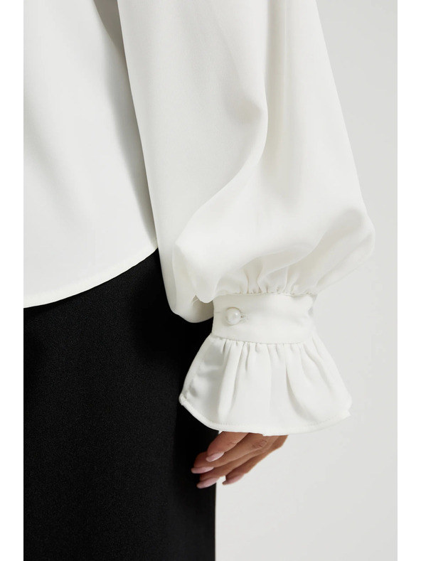 Moodo Bluză albă pentru femei cu volănașe