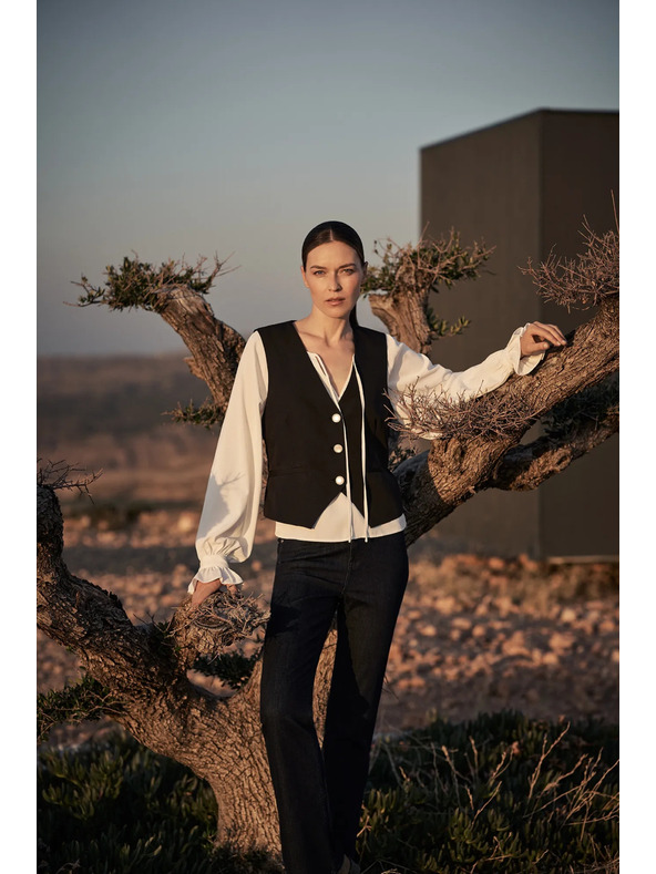 Moodo Bluză albă pentru femei cu volănașe