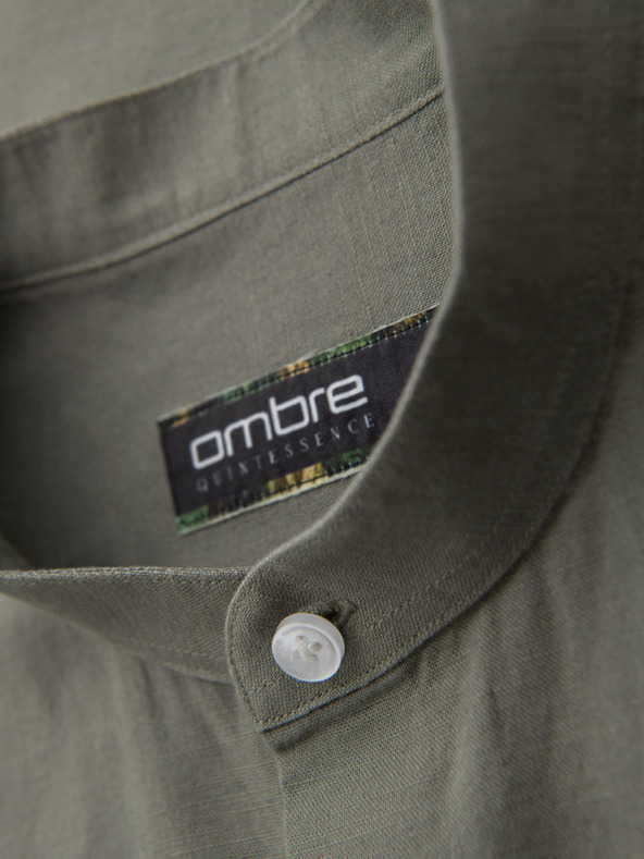 Ombre Clothing Cămașă din pânză pentru bărbați cu guler înalt și buzunar REGULAR FIT - khaki