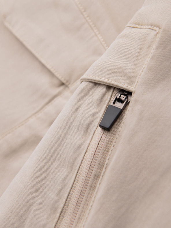 Ombre Clothing Pantaloni scurți pentru bărbați cu croială lejeră și buzunare cargo - crem