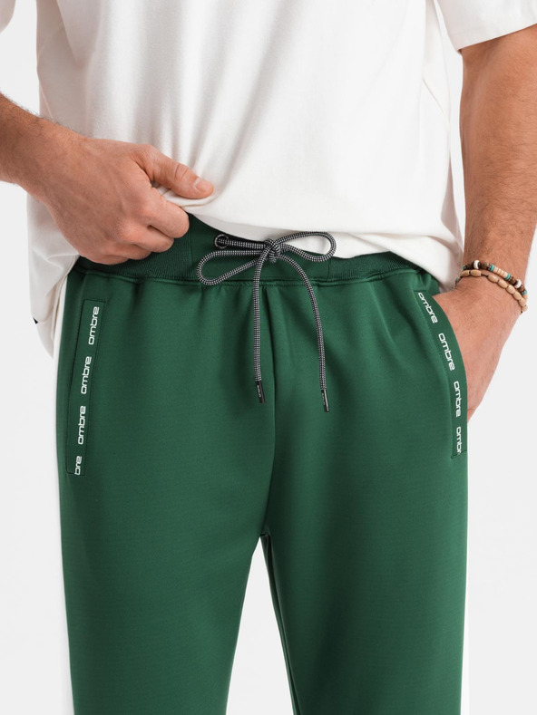 Ombre Clothing Pantaloni de trening pentru bărbați cu bordură contrastantă - verde închis