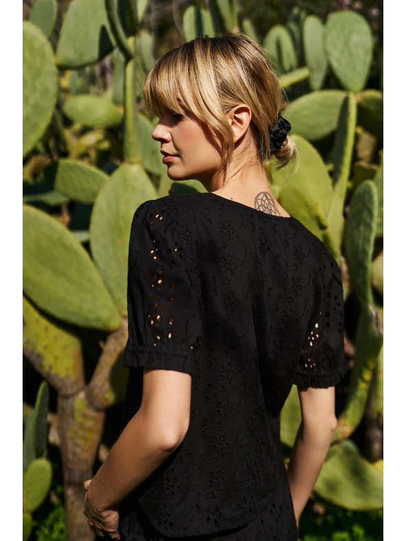 Moodo Cămașă neagră pentru femei madeira