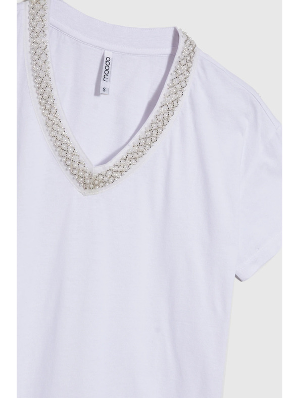 Moodo Tricou de damă cu decolteu decorat – alb