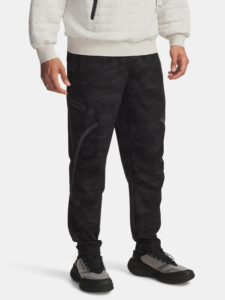 Under Armour Pantaloni sport bărbați Under Armour UA Unstoppable Cargo Pant-BLK