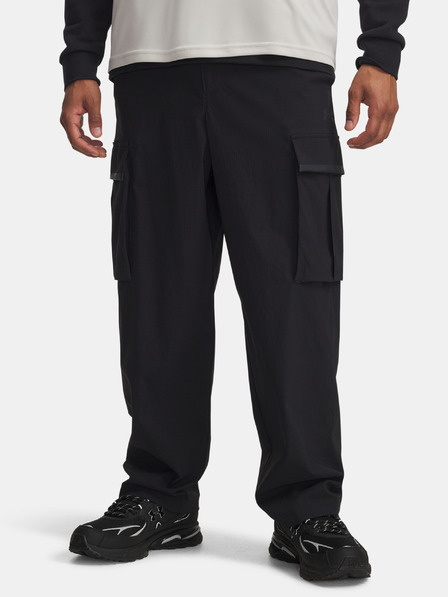 Under Armour Pantaloni sport pentru bărbați Under Armour UA UNSTPBLE TXTR WOVEN CARGO-BLK