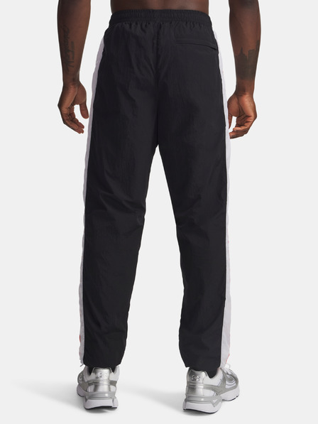 Under Armour Pantaloni sport bărbați Under Armour UA Icon Wvn Track Pnt-BLK