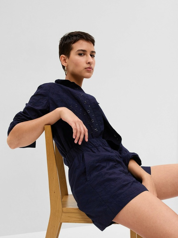 GAP Pantaloni scurți cu broderie englezească GAP