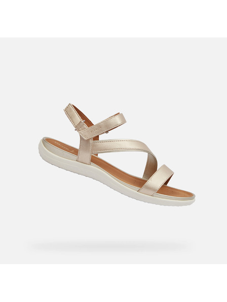 Geox Sandale aurii pentru femei Geox Vega