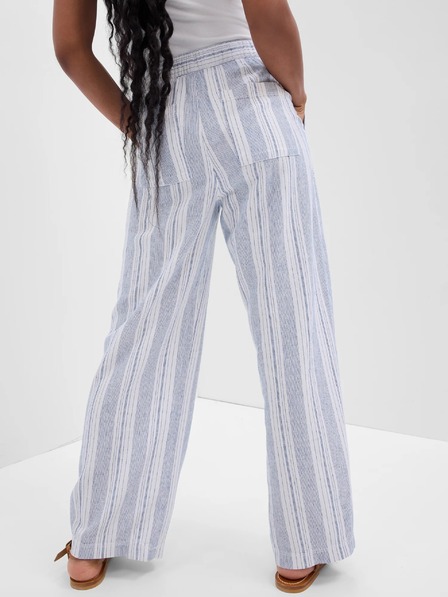 GAP Pantaloni largi din in GAP