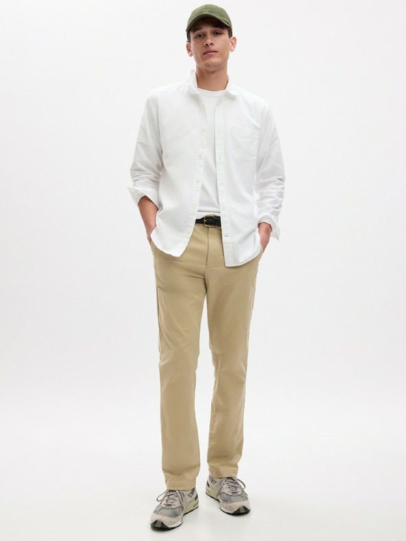 GAP Pantaloni modern khaki in straight fit GapFlex GAP