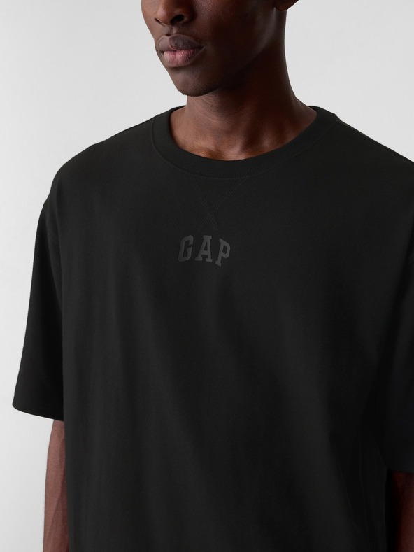 GAP Tricou cu mini logo GAP