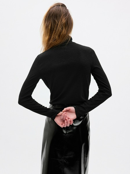 GAP Tricou cu guler GAP