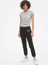 GAP Pantaloni de trening GAP logo arch fleece