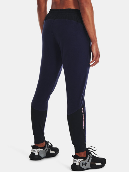 Under Armour Pantaloni sport pentru femei Under Armour Rush Fleece Pant