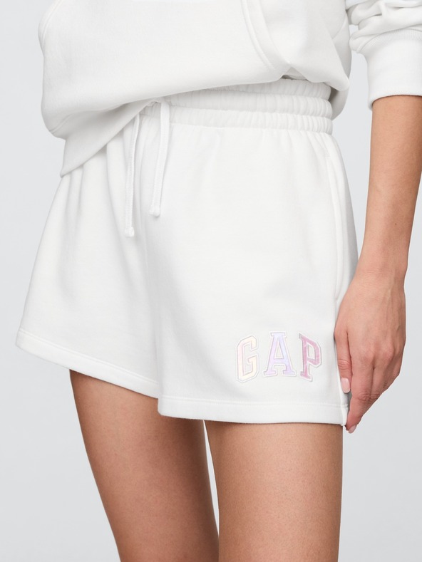 GAP Pantaloni scurți cu logo GAP