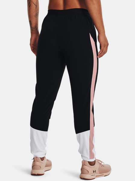Under Armour Pantaloni sport pentru femei Under Armour Armour Sport CB Woven Storm Pa
