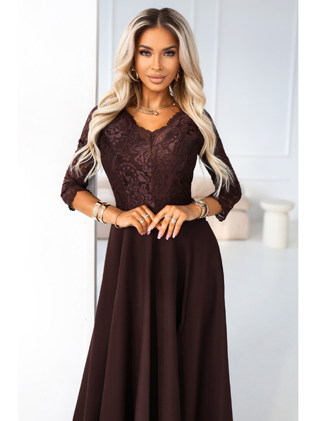 numoco AMBER rochie lungă elegantă din dantelă cu decolteu - ciocolată